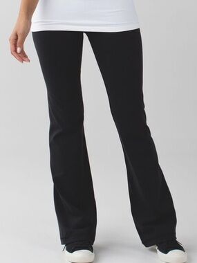 Lululemon Black Bootcut Groove Yoga Pant Flare Leggings